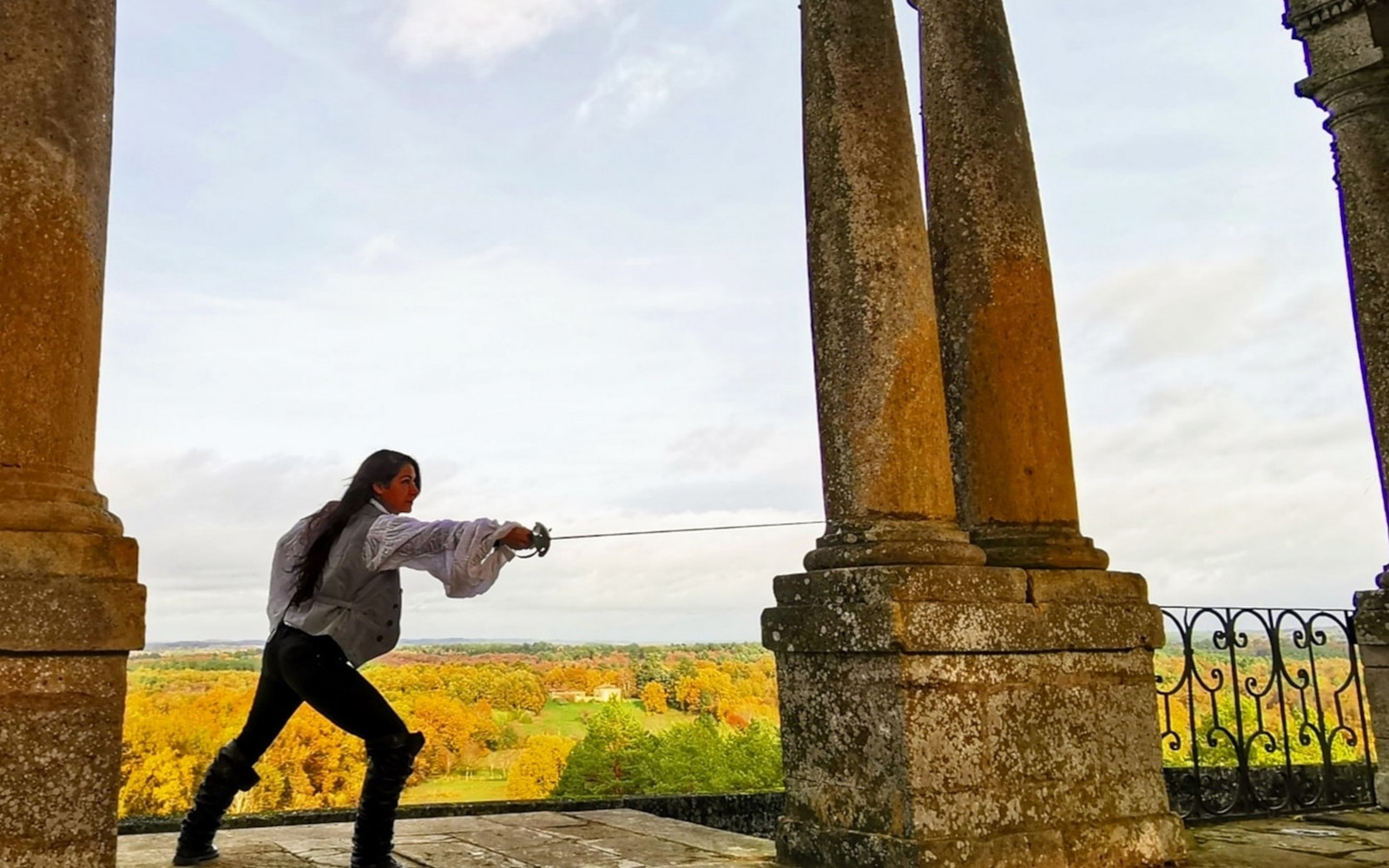 Château de Biron - Le Fleuret d'Élise Château de Biron
